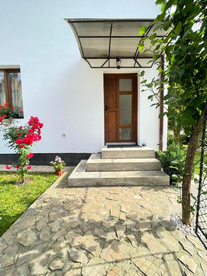 Apartament Linistit / Cozy Apartment Campulung Moldovenesc Exterior photo